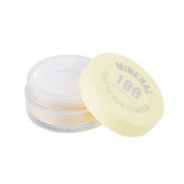 минеральная финишная солнцезащитная рассыпчатая пудра spf 50+/pa+++ apieu mineral 100 tone up sun powder spf50+ pa++ минеральная финишная солнцезащитная рассыпчатая пудра spf 50+/pa+++ apieu mineral 100 tone up sun powder spf50+ pa++Mineral 100 Tone Up Sun Powder SPF50+ PA++. Минеральная финишная солнцезащитная рассыпчатая пудра SPF 50+/PA+++<br><br>Нежная и воздушная текстура порошка пудры легко и быстро наносится на кожу лица. Мгновенно убирает блеск на коже, при этом обладает эффектом выравнивания тона и осветления.<br><br>Визуально уменьшает поры, придает лицу гладкость и бархатистость. Пудра контролирует баланс увлажненности кожи, не пересушивая ее. Идеальна после нанесения бб кремов и тональных основ - для их закрепления без искажения оттенка.<br><br>Подходит для чувствительной кожи и зоны вокруг глаз. Также может использоваться самостоятельно на чистой увлажненной коже.<br><br>Имеет солнцезащитный фактор.<br><br>Выпускается в трех оттенках:<br><br><br>розовый-для желтоватого оттенка кожи<br><br>бежевый-для темной кожи<br><br>ментоловый-для красноватой кожи<br><br><br>Способ применения: Нанести на лицо в качестве завершающего этапа макияжа.<br><br>Вес: 6 г<br><br>Вес г: 6.00000000