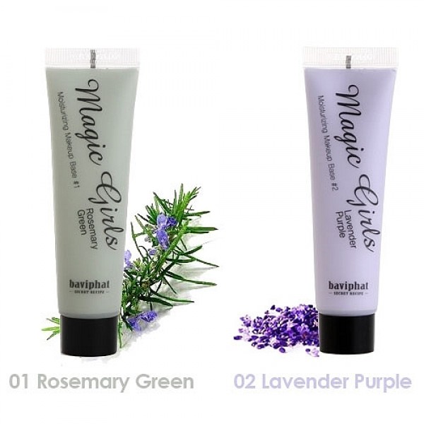 основа под макияж увлажняющая baviphat magic girls moisture base основа под макияж увлажняющая baviphat magic girls moisture baseMagic Girls Moisture Base. Основа под макияж увлажняющая<br><br>Чтобы макияж был безупречным, а кожа выглядела свежо и ухоженно, рекомендуется использовать специальное средство – базу (основу) под макияж.<br><br> <br><br>Гиалуроновая кислота в составе базы обеспечивает длительное увлажнение кожи, оберегая ее от возникновения сухости и стянутости, минимизирует агрессивное воздействие УФ-излучения и других факторов внешней среды.<br><br> <br><br>Также в составе базы экстракты лилии и арники.<br><br><br>Экстракт лилии – увлажняет и освежает кожу, осветляет кожу, выравнивая ее тон, уменьшая пигментацию и красноту, уменьшает видимость сосудов, стимулирует синтез коллагена и улучшает эластичность кожи.<br><br>Экстракт арники – оказывает на кожу противовоспалительное, общеукрепляющее действие, глубоко проникает в эпидермис, способствует лучшему кровообращению, уменьшает отечность, убирает покраснение кожи, улучшает ее сопротивляемость стрессам.<br><br><br> <br><br>Выпускается в 2-х вариантах:<br><br>1) BAVIPHAT Magic Girls Moisture Base Rosemary Green – зеленая база под макияж визуально нейтрализует покраснения<br><br> <br><br>Экстракт розмарина – мощный антиоксидант и стабилизатор, уменьшает явления, связанные с окислительным стрессом в клетках кожи, оказывает успокаивающее, противовоспалительное, противомикробное действие, защищает кожу от ежедневного агрессивного воздействия окружающей среды, восстанавливает эластичность, снимает отеки, улучшает цвет лица.<br><br> <br><br>2) BAVIPHAT Magic Girls Moisture Base Lavender Purple – фиолетовая база под макияж нейтрализует желтизну и нездоровый цвет кожи<br><br> <br><br>Экстракт лаванды–превосходное оздоравливающее и омолаживающее средство, подходит для ухода за любым типом кожи, обладает вяжущими свойствами, оказывает противобактериальное и противовоспалительное действие, успокаивает и смягчает раздраженную кожу. Лаванда питает кожу, увлажняет её и освежает, обладает подтягивающими свойствами, снимает раздражения и шелушения.<br><br> <br><br>Способ применения: Нанести на кожу небольшое количество средства и равномерно распределить. Наносить на очищенную кожу лица после основного ухода до нанесения тонального или ББ-крема.<br><br> <br><br>Объём: 30 мл<br>