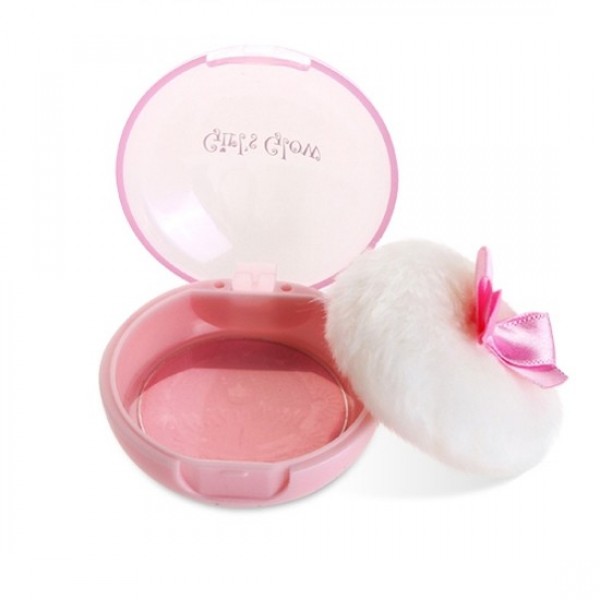 румяна baviphat innocent girl’s blusher румяна baviphat innocent girl’s blusherInnocent Girl’s Blusher. Румяна<br><br>Румяна выглядят нежно розовыми, что подчеркивает натуральный оттенок кожи.<br><br>В румянах можно заметить легкий серебристый оттенок. Но блестки очень нежные и маленькие, что на лице их практически не видно. Эти блестки придадут вам эффект некого свечения кожи.<br><br>Если вы посмотрите на упаковку, вам может показаться, что это холодный розовый оттенок. Но румяна не дадут вам «румянца с мороза». Innocent Rose будет придавать вашему лицу более розоватый оттенок.<br><br>По сравнению с ним Innocent Girls бежевый и пастельный. Ваше лицо будет выглядеть натурально, неброско и эти румяна придадут выразительность чертам вашего лица.<br><br>Палитра оттенков:<br><br><br>№ 1 Pink<br><br>№ 2 Rose<br><br>№ 3 Coral<br><br><br>Способ применения: Нанести румяна завершающим этапом макияжа.<br><br>Вес: 5 г<br><br>Вес г: 5.00000000