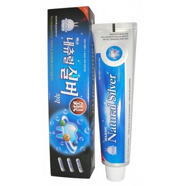 зубная паста – гель с натуральным серебром eq maxon mashimaro natural silver toothpaste зубная паста – гель с натуральным серебром eq maxon mashimaro natural silver toothpasteMashimaro Natural Silver Toothpaste. Зубная паста – гель с натуральным серебром - антибактериальная паста-гель с крупинками серебра (99. 9% чистоты) - это комплексный уход за зубами и деснами. Паста отлично устраняет неприятный запах изо рта, удаляет зубной налет, предупреждает кариес, укрепляет десны.<br><br><br>Серебро - прекрасный природный антисептик - препятствует развитию микроорганизмов, вызывающих кариес и заболевания пародонта.<br><br>Экстракт прополиса обладает ярко выраженным антибактериальным действием.<br><br>Экстракт лакричника защищает зубы от кариеса.<br><br><br>Обладает свежим ароматом мяты.<br><br>Внимание при применении: При возникновении воспалений и других реакций прекратите применение и проконсультируйтесь с врачом-стоматологом. При попадании в глаза, сразу же промойте водой и при возникновении реакций обратитесь к врачу-офтальмологу. Использование зубной пасты детьми должно осуществляться строго под присмотром взрослых.<br><br>Состав: диоксид кремния, полиэтиленгликоль 1500, d-сорбитол (70%), глицерин, натрия карбоксиметилцеллюлоза, ксилит, хитозан, стевиозид, экстракт лакрицы, метилпарагидроксибензоат, содиум лаурил сульфат, серебряная фольга, отдушка свежая мята, экстракт прополиса, деионизированная вода.<br><br>150 г.<br><br>Вес г: 150.00000000