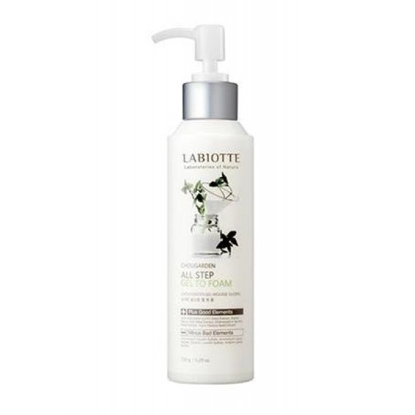 гель-пенка очищающий 2 в 1 labiotte chougarden all step gel to foam гель-пенка очищающий 2 в 1 labiotte chougarden all step gel to foamChougarden All Step Gel To Foam. Гель-пенка очищающий 2 в 1<br><br>Гель-пенка содержит: <br><br><br>комплекс зерновых (чечевица, бобы, овес, лебеда, маш), <br><br>натуральные ингредиенты, очищающий комплекс (мыльнянка, папайя),<br><br>цветочный настой (лаванда, цветы ромашки) и т.д.<br><br><br>Гель-пенка для очищения жирной и комбинированной кожи, восстанавливает и сохраняет легкость и свежесть. Гелевая текстура создает пышную пену.<br><br>Очищение 2 в 1, не требует двойного очищения кожи. Очищающие натуральные компоненты обладают мягким успокаивающим действием.<br><br>Способ применения: нанесите необходимое количество средства на кожу массажными движениями, вспеньте теплой водой и смойте.<br><br>Объем: 150 мл<br>