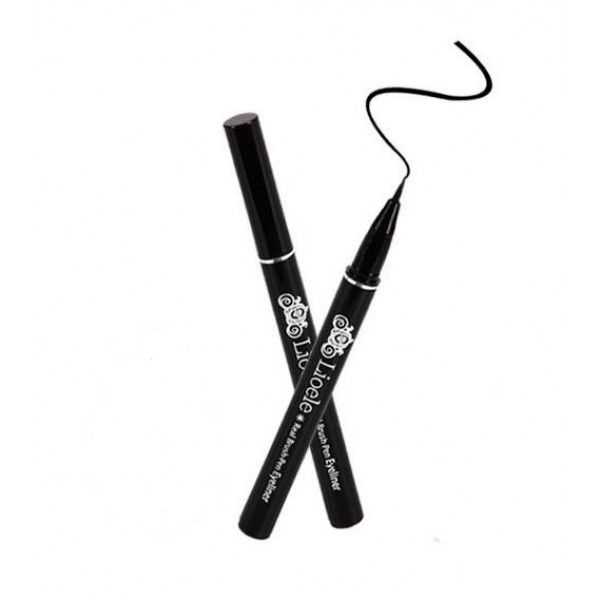 лайнер-подводка для глаз lioele brush-pen eyeliner лайнер-подводка для глаз lioele brush-pen eyelinerBrush-Pen Eyeliner. Лайнер-подводка для глаз<br><br>Карандаш-подводка с тонкой кисточкой позволяет нарисовать идеально ровную стрелочку любой толщины, в зависимости от ваших пожеланий. Кисточка у карандаша тонкая и упругая, при этом она достаточно мягкая, чтобы не повредить или не поцарапать нежную кожу век.<br><br>Необычная форма карандаша позволяет нанести как тоненькую линию (кончиком кисточки), так и линию потолще (если «положить» кисточку почти плашмя). Подводка быстро сохнет и долго держится, не размазывается и не осыпается.<br><br>Подводка не боится слез и дождя.<br><br>Эта популярная подводка сделает ваш взгляд ярким и выразительным, а макияж совершенным. Стильная форма – дополнительный бонус для карандаша. Его приятно держать в руках, легко использовать.<br><br>Возможные оттенки:<br><br><br>01. Black - черный<br><br>02. Brown - коричневый<br><br><br>Способ применения: аккуратно нанесите подводку при помощи специальной кисточки от внутреннего угла глаза к внешнему.<br><br>Объем: 1 г<br><br>Вес г: 1.00000000