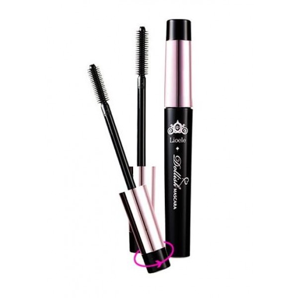 тушь кукольный взгляд lioele dollish mascara тушь кукольный взгляд lioele dollish mascaraDollish Mascara. Тушь Кукольный взгляд<br><br>Уникальная автоматическая щеточка, меняющая длину, позволяет эффективно накрасить реснички, отделяя друг от друга, не склеивая их и не оставляя комочков.<br><br>Пчелиный воск в составе туши подарит вашим ресницам красивый изгиб в течение долгих часов.<br><br>Масло арганы ухаживает за ресницами, делает их крепкими и эластичными, предотвращает ломкость.<br><br>Кроме того, улучшенная формула средства не вызывает раздражения нежной кожи век. Насыщенный цвет и гладкая текстура туши сделают взгляд выразительным и ярким. Тушь стойкая, не осыпается и не растекается.<br><br>Способ применения: возьмите кисточку горизонтально и зигзагообразными движениями нанесите тушь на ресницы, это придаст им объём. Затем, держа кисточку вертикально, накрасьте реснички от корней до кончиков, придавая им красивый изгиб и длину. Чтобы хорошо прокрасить короткие ресницы, используйте кончик кисточки. Для достижения желаемого объема тушь можно нанести повторно.<br><br>Объем: 5 мл<br>