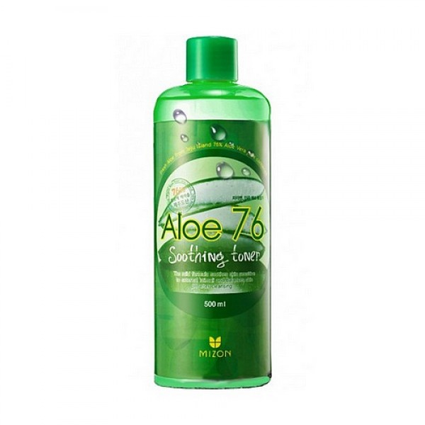 тонер с экстрактом алое тонер с экстрактом алоеAloe 76 Soothing Toner. Тонер с экстрактом алое<br><br>Тоник содержит 76 % экстракта алоэ вера, что делает его незаменимым средством для очищения и увлажнения кожи. Он успокаивает кожу, убирает тусклость лица и придает сияние и выравнивает тон кожи.<br><br> <br><br>MIZON Aloe 76 Soothing Toner нормализует уровень PH, а также глубоко очищает и сужает поры кожи.<br><br> <br><br>Тоник для лица улучшает регенерацию клеток кожи и защищает от вредного воздействия негативных факторов.<br><br> <br><br>В состав тоника кроме алоэ, также входит: гиалуроновая кислота, экстракт портулака, экстракт плюща, аллантоин и другие полезные и необходимые растительные экстракты для здоровья и молодости нашей кожи.<br><br> <br><br>Использование тоника надолго сохранит чистоту и здоровый цвет лица.<br><br> <br><br>Применяется для всех типов кожи.<br><br> <br><br>Способ применения: нанести тонер на ватный диск и протереть кожу.<br><br> <br><br>Объем: 500 мл.<br>