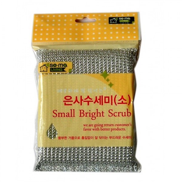 губка – скраббер с серебряной нитью для мытья посуды myungjin small bright scrub губка – скраббер с серебряной нитью для мытья посуды myungjin small bright scrubSmall Bright Scrub. Губка – скраббер с серебряной нитью для мытья посуды<br><br>Прочная губка удобной формы со специальной двойной структурой позволяет эффективно очищать посуду или сантехнику, не повреждая ее поверхность. Благодаря особому плетению создает обильную пену, позволяя экономно расходовать моющее средство.<br><br>Применение: используйте для чистки котлов, сковородок, раковин, газовых плит, посуды, сантехники.<br><br>Внимание при применении: после использования хорошо промойте, выжмите и просушите. Не оставляйте рядом с нагревательными приборами и источниками огня.<br><br>Состав: полиэфирная пленка, нейлон, губка.<br><br>Количество: 1 шт<br><br>Вес г: 10.00000000