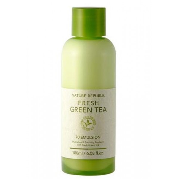 эмульсия освежающая с экстрактом зеленого чая nature republic fresh green tea 70 emulsion эмульсия освежающая с экстрактом зеленого чая nature republic fresh green tea 70 emulsionFresh Green Tea 70 Emulsion. Эмульсия освежающая с экстрактом зеленого чая<br><br>Линия на основе молодых листочков зеленого чая эффективна для проблемной, жирной и комбинированной кожи.<br><br>Эмульсия контролирует кислотно-щелочной баланс кожи, снимает покраснения и воспаления, а также обладает противовоспалительным свойством. Стимулирует отток дишней жидкости и снимает отеки. Укрепляет стенки сосудов, рекомендуется при куперозе.<br><br>Полифенолы зеленого чая оказывают также противовоспалительное и антибактериальное действие, способствуют проникновению биологически активных веществ в кожу. Содержащийся в экстракте кофеин улучшает микроциркуляцию крови и питание кожи, уменьшает отечность; танины придают коже упругость.<br><br>Экстракт богат эфирными маслами и витаминами С, К и группы В. Витамин В2, содержащийся в зеленом чае, обладает ранозаживляющими свойствами. Помимо этого зеленый чай активизирует кровообращение, снабжает клетки кислородом, усиливает защитные свойства кожи.<br><br>Дубильные вещества зеленого чая создают на коже плотную пленку, оказывающую бактерицидное воздействие. Экстракт зеленого чая не только механически, но и биохимически очищает поры, ликвидирует сухость кожи, улучшает микроциркуляцию в тканях, укрепляет стенки мельчайших сосудов.<br><br>Способ применения: После использования тонера,аккуратно нанести на лицо необходимое количество эмульсии.<br><br>Объем: 180 мл<br>