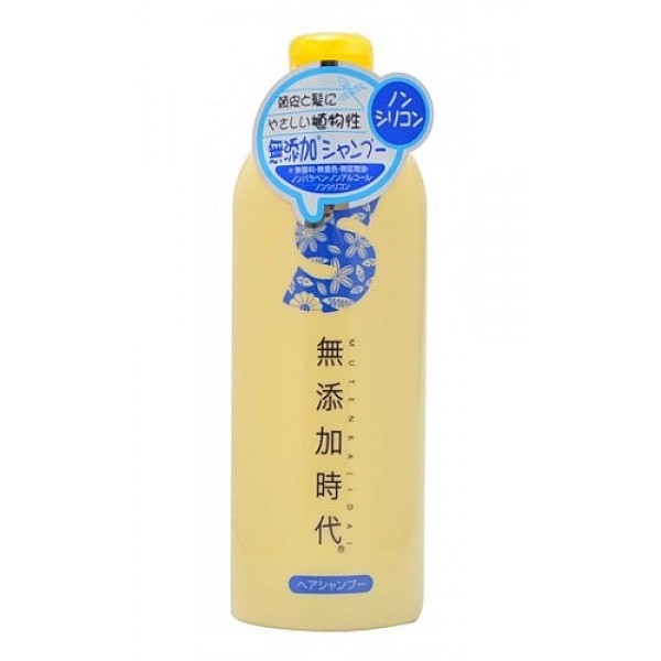 шампунь для волос без добавок real mutenka jidai hair shampoo шампунь для волос без добавок real mutenka jidai hair shampooMutenka Jidai Hair Shampoo. Шампунь для волос без добавок - не содержит парфюмерных отдушек, красителей, минеральных масел, консервантов класса парабенов. Удаляет вызывающие стресс загрязнения и кожные выделения, увлажняет и смягчает волосы, поддерживая здоровое состояние волос и кожи головы.<br><br>В составе - натуральные увлажняющие растительные компоненты - экстракты лакричника, листьев персикового дерева, хмеля, горького апельсина, а также моющие компоненты аминокислотного происхождения (мягкие, щадящие для волос, кожи головы и рук).<br>Обладает освежающим ароматом цитрусовых фруктов.<br><br>Способ применения: нанести достаточное количество средства на влажные волосы и кожу головы, вспенить массирующими движениями, смыть тёплой водой. Эффективность действия усилится, если применять в сочетании с бальзамом и маской для волос этой же серии.<br><br>Внимание при применении: не используйте средство, если оно вызывает покраснение, раздражение, зуд или воспаление кожи головы и проконсультируйтесь с врачом-дерматологом. Избегайте попадания в глаза, при попадании сразу же промойте глаза водой.<br>Храните в недоступных для детей местах.<br><br>Состав: вода, лаурамидпропилбетаин, кокамид DEA, DPG, кокоилглутаминат ТЕА, олефин (С 14-16) сульфонат натрия, кокоилалкининэтил РСА, масло ореха Макадамия, поликвотаниум-10, гидроксипропилметилцеллюлоза, PEG-20 сорбитанкокоэт, экстракт лакричника, хинокитиол, экстракт хмеля, экстракт листьев персикового дерева, дистеарат гликоль, масло горького апельсина, ментол, лимонная кислота, дистеарат PEG-150, этанол, BG, пропионат натрия, этоксидигликоль.<br><br>300 ml<br>