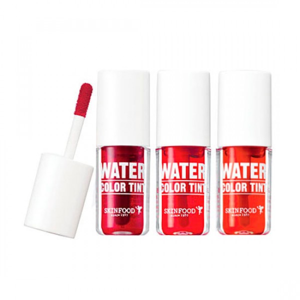 тинт для губ skin food lip water color tint тинт для губ skin food lip water color tintLip Water Color Tint. Тинт для губ<br><br>Тинт на водной основе обеспечит губам бережный и комплексный уход, подарит естественный и насыщенный оттенок.<br><br>После нанесения тинт оставляет невероятное ощущение свежести и не теряет яркости до самого вечера. Благодаря сироповидной текстуре губы долгое время будут оставаться увлажненными и защищенными.<br><br>Тинт содержит только природные ингредиенты, которые обладают питательными, увлажняющими и заживляющими свойствами.<br><br>Средство оказывает на кожу благотворное воздействие: наполняет влагой и ценными веществами, устраняет ранки и трещинки, разглаживает и дарит мягкость.<br>Его активные компоненты поддерживают оптимальный водный баланс кожи, устраняют сухость и шелушения, оказывают антиоксидантный эффект, оберегают от ультрафиолета.<br><br>Тинт оснащен удобной кисточкой-аппликатором, которая обеспечивает его простое и удобное нанесение на губы. <br><br>Применение: Нанести тинт на губы и равномерно распределить по поверхности с помощью аппликатора.<br><br>Вес: 20 г<br><br>Вес г: 20.00000000