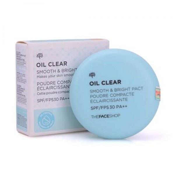 пудра компактная the face shop oil clear smooth&bright pact пудра компактная the face shop oil clear smooth&bright pactOil Clear Smooth&Bright Pact. Пудра компактная<br><br>Легкая прозрачная пудра гарантирует безупречную, матовую кожу. Контролирует работу сальных желез, препятствует появлению сального блеска и липкости кожи. Сохраняет чистый, свежий тон в течение всего дня. Пудра фиксирует макияж, сохраняет аккуратность.<br><br>Содержит комплекс для снижения уровня жирности кожи Oil-Cut. В этот запатентованный фито-комплекс входят натуральные экстракты, такие как: экстракт фасоли, сок березы, экстракт плюща и в том числе экстракт бобов мунг, сужающий поры, успокаивающий кожу, освежающий и очищающий.<br><br>В бобах мунг содержатся A, B, C, E, K, железо, калий, кальций. Экстракт бобов мунг благотворно воздействует на кожу, регулируя секрецию себума, а также активизирует обменные процессы в клетках, придает упругость и защищает от воздействия свободных радикалов.<br><br>Экстракт фасоли оказывает противовоспалительное и антиоксидантное действие, подтягивает, разглаживает и тонизирует кожу.<br><br>Березовый сок освежает и увлажняет кожу.<br><br>Косметические средства, содержащие экстракт плюща, повышают эластичность и упругость кожи, выравнивают ее и защищают от атмосферных воздействий. Плющ превосходно тонизирует и подтягивает кожу, он оказывает стимулирующее и регенерирующее действия. Косметика с ним подходит для ухода за жирной кожей, поскольку плющ обладает антимикробными и успокаивающими свойствами.<br><br>Варианты:<br><br><br>V201 — светло-бежевый нейтральный оттенок для светлых тонов кожи.<br><br>N203 — натурально-бежевый теплый оттенок для оливкового тона или кожи с желтым подтоном.<br><br><br>Советы от консультантов The Face Shop: Пудра может использоваться как фиксирующий верхний слой после тонального крема, либо самостоятельно. Наносите кистью для более тонкого покрытия или спонжем для более плотного, если требуется скрыть недостатки. Повторите в течение дня по мере необходимости. Не рекомендуется частое применение на зоне вокруг глаз и коже губ.<br><br>Способ применения: При помощи вложенного аппликатора нанесите немного средства на кожу. Наносите пудру с особой осторожностью на зоны вокруг глаз и около кожи губ.<br><br>Вес: 9 г<br><br>Вес г: 9.00000000