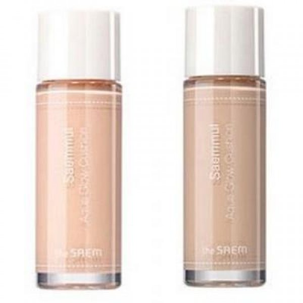основа-крем сияющая сменный блок the saem saemmul aqua glow cusion refill основа-крем сияющая сменный блок the saem saemmul aqua glow cusion refillSaemmul Aqua Glow Cusion Refill. Основа-крем сияющая сменный блок<br><br>Новинка от The Saem – идеальное сочетание мягкой кремовой текстуры, удобной формы в виде компактной пудры, а также великолепных маскировочных и уходовых свойств. Основа создает легкое, безупречное покрытие, а специальные микро-пигменты рассеивают свет, благодаря чему кожа выглядит светлее, свежее и моложе.<br><br>Кроме маскирующих функций, средство также хорошо увлажняет кожу, успокаивает ее и предупреждает появление сухости и шелушений. Также средство улучшает эластичность кожи, повышает ее барьерную функцию, оказывает противовоспалительное действие.<br><br>Экстракт лотоса в составе средства увлажняет и смягчает кожу, успокаивает и освежает ее, стимулирует регенерацию клеток, осветляет, повышает тонус уставшей кожи. Обладает биостимулирующим действием, активизирует процессы обновления на клеточном уровне, борется с признаками старения увядающей кожи.<br><br>Ниацинамид обладает доказанной способностью осветлять пигментацию различного происхождения, корректирует неровный тон кожи и смягчает следы постакне и поствоспалительную гиперпигментацию. Кроме того, ниацинамид ускоряет жизненно важные процессы в клетках кожи, является мощным регулятором клеточного метаболизма, увеличивает синтез коллагена, керамидов и жирных кислот в поверхностном слое кожи, предотвращает потерю влаги, благодаря чему улучшается внешний вид сухой или поврежденной кожи, исчезают шелушения, восстанавливается однородность и целостность кожного покрова. Является сильным антиоксидантом, защищающим кожу от агрессивного воздействия ультрафиолета и свободных радикалов.<br><br>Аденозин – один из самых эффективных антивозрастных компонентов, наполняет клетки кожи энергией, значительно увеличивает выработку коллагена и эластина, смягчает и подтягивает кожу, восстанавливает ее после воздействия ультрафиолета, расслабляет лицевые мышцы, что способствует разглаживанию морщин.<br><br>Основа представлена 2 оттенками:<br><br><br>01 Light Beige<br><br>02 Natural Beige<br><br><br>Способ применения: Нанести средство на очищенную и тонизированную кожу.<br><br>Вес: 22 гр.<br><br>Вес г: 22.00000000