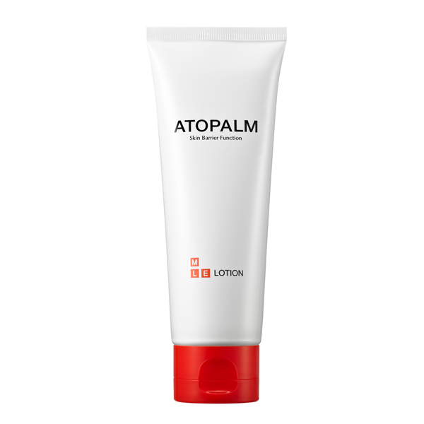 лосьон с многослойной эмульсией 120 мл atopalm skin brier function mle lotion 120 лосьон с многослойной эмульсией 120 мл atopalm skin brier function mle lotion 120Skin Brier Function MLE Lotion 120. Лосьон с многослойной эмульсией 120 мл глубоко увлажняет кожу лица, обладает заживляющим действием - подходит для чувствительной кожи, при кожных заболеваниях, благодаря наличию компонентов, идентичных естественным липидам человеческой кожи, восстанавливает защитную (барьерную) функцию кожи, помогает противостоять вредному воздействию окружающей среды.<br><br>Применение:<br><br>Необходимое количество лосьона втереть в кожу до полного впитывания. Действие лосьона будет эффективнее, если использовать его сразу после принятия душа. <br><br> <br><br>Ингредиенты:<br><br>Aqua, Glycerin, Propanediol, Myristoyl/palmitoyl oxstearamide/arachamide MEA, Caprylic/capric triglyceride, Cetearyl alcohol , Glyceryl stearate, Portulaca oleracea extract, Safflower seed oil, Tocopheryl acetate, Phytosterols, , Vitis vinifera seed oil, Sodium hyaluronate, Olea europaea fruit oil, Hydrogenated vegetable oil, Hydrolysed extension, , Polyglyceryl-10 distearate, Arginine, Allantoin, Carbomer, Stearic acid, , Dimethicone, 1-2-hexanediol, Caprylyl glycol, Tropolone, Fragrance.<br><br>Внимание:Избегайте попадания в глаза.Только для наружного применения<br><br>Дата производства: См. на упаковке<br><br>Срок годности: 3 года.<br>