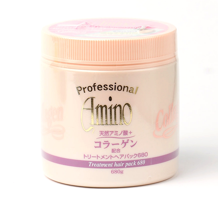 маска с коллагеном для поврежденных волос dime professional amino collagen hair pack маска с коллагеном для поврежденных волос dime professional amino collagen hair packProfessional Amino Collagen Treatment Hair Pack. Маска с натуральными аминокислотами и растительным коллагеном для поврежденных волос питает и увлажняет поврежденные после окрашивания и химической завивки волосы, освежает и оздоравливает их, облегчает укладку.<br><br>Активные компоненты:<br>Аминокислоты, полученные из пальмового дерева - энергетически богатые вещества, оживляющие обменные процессы в коже головы, что способствует укреплению волосяной фолликулы и улучшению питания волос.<br>Гидролизированный коллаген положительно влияет на функциональное состояние кожи головы и волос, способствует увлажнению, питанию волос, повышает регенеративную функцию кожи головы.<br><br>Гидроксиэтилцеллюлоза мягко обволакивает каждый волос защитной пленкой, что придает волосам здоровый, упругий и сияющий вид.<br>Экстракт вытяжки соевых бобов обладает увлажняющим действием. Благодаря естественной жизненной силе, содержащейся в сое, кожа головы и волосы становятся здоровыми и полными сил.<br><br>Комплекс экстрактов целебных растений плюща, крапивы, римской ромашки, лопуха, арники, голландской горчицы, чеснока, розмарина, сосны оздоравливает волосы и укрепляет волосяные фолликулы.<br>Маска улучшает обмен веществ, ускоряет кровообращение, стимулирует рост волос. Волосы становятся упругими, сильными, сияющими.<br><br>Меры предосторожности: не использовать при появлении покраснений, зуда, раздражения кожи. В случае возникновения аллергических реакций, прекратите использование средства и проконсультируйтесь с дерматологом.<br><br>Способ применения: Нанесите средство на чистые влажные волосы, распределите по всей длине, оставьте на 15-20 мин., затем тщательно смойте.<br><br>Состав: вода, цетанол, минеральное масло, стеарилтриаммониум хлорид, PG, диметикон, гидролизованный коллаген, экстракт вытяжки соевых бобов, глутаминовая кислота, силикат алюминия, экстракт морских водорослей, экстракт плюща, экстракт крапивы, экстракт римской ромашки, экстракт лопуха, экстракт арники, экстракт голландской горчицы, экстракт чеснока, экстракт розмарина, экстракт сосны, гидроксиэтилцеллюлоза, изопропил миристиновой кислоты, изопропанол, медно-натриевый хлорофиллин, BG, этанол, лаурет-2, лаурет-20, метилпарабен, отдушка.<br><br>Условия хранения: избегать прямого воздействия солнечных лучей.<br>680 г.<br><br>Вес г: 680.00000000