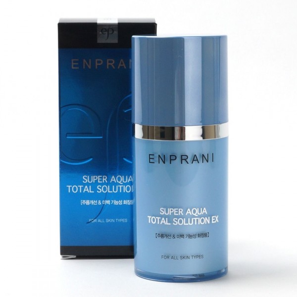 увлажняющая сыворотка единое решение для кожи enprani super aqua total solution ex увлажняющая сыворотка единое решение для кожи enprani super aqua total solution exУвлажняющая сыворотка Super Aqua Total Solution Ex эффективно решает различные проблемы кожи: разглаживает морщинки, предотвращает сухость и стянутость кожи, возвращая ей эластичность и мягкость.<br><br>Сыворотка выравнивает тон кожи, устраняя пигментные пятна, пятна пост-акне и другие виды пигментации, помогает в борьбе с проблемной кожей при акне, экземе, псориазе. Сыворотка улучшает циркуляцию влаги в коже, восстанавливая ее водный баланс.<br><br>Восстанавливает контурные линии лица, увеличивая эластичность кожи и сужая поры. <br><br>Сыворотка интенсивно увлажняет глубинные слои кожи благодаря талой воде Альпийских гор в составе средства и придает коже молодость и свежесть.<br><br>Основные ингредиенты: <br><br><br>аденозин,<br><br>ниацимид,<br><br>кокосовое масло,<br><br>экстракт алое вера,<br><br>арбутин,<br><br>талая вода Альпийских гор,<br><br>коллоидная платиновая вода,<br><br>экстракт дикого цветка анютины глазки.<br><br><br>Способ применения: Нанесите небольшое количество сыворотки на очищенную кожу лица, равномерно распределите кончиками пальцев по коже.<br><br>Характеристики товара<br><br><br><br><br><br>Возраст<br><br>от 25 и старше<br><br><br><br>Тип кожи<br><br>нормальная<br><br><br><br>Серия<br><br>Super Aqua<br><br><br><br><br><br> <br><br>Вес г: 50.00000000