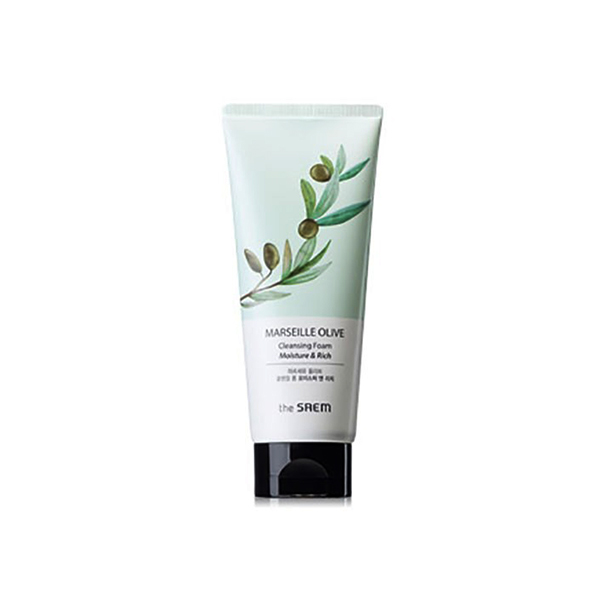 пенка для умывания the saem marseille olive cleansing foam пенка для умывания the saem marseille olive cleansing foamMarseille Olive Cleansing Foam. Пенка для умывания<br><br>Обновленная версия популярной пенки для очищения кожи. В пенке всё то же натуральное оливковое масло и еще целый комплекс растительных экстрактов, которые делают пенку еще более полезной для кожи. Пенка не только очищает лицо от загрязнений и макияжа, но и оздоравливает и омолаживает кожу, питая, смягчая и интенсивно увлажняя кожу.<br><br>100% масло оливы – питает и смягчает кожу, оказывает омолаживающее действие, разглаживает имеющиеся морщины и предотвращает появление новых, повышает тонус и защитные свойства кожи.<br><br>Экстракт морского винограда (бурая водоросль) – насыщает кожу витаминами, микро- и макроэлементами, очищает от токсинов, предотвращает сухость, появление новых морщин и задержку лишней жидкости в подкожных слоях, повышает способность кожи противостоять агрессивным воздействиям окружающей среды.<br><br>Экстракт меда – эффективно увлажняет, питает и смягчает кожу, восстанавливает поврежденные участки кожного покрова, омолаживает кожу, разглаживает ее и устраняет мелкие морщины, кожа становится более эластичной, уменьшается ее шероховатость, улучшается цвет лица.<br><br>Экстракт розмарина – оказывает общеукрепляющее, антиоксидантное, противовоспалительное действие, стимулирует кровообращение и обновление клеток эпидермиса, регулирует работу сальных желез, обладает солнцезащитными свойствами.<br><br>Экстракт папайи – оказывает антисептическое, очищающее и противовоспалительное действие, ускоряет заживление ранок, отшелушивает ороговевшие клетки, при этом способствует синтезу новых, здоровых клеток, стимулирует синтез коллагена, кожа становится упругой и эластичной, морщинки разглаживаются.<br><br>Экстракты лимона и апельсина – наполняют кожу витамином C, который является мощным антиоксидантом, подавляет разрушительное воздействие на кожу свободных радикалов, обеспечивает внутриклеточную защиту. Этот витамин особенно необходим для тусклой и пигментирвоанной кожи, так как он оказывает влияние на синтез меланина, обладает отбеливающей активностью, преобразует темный пигмент меланин в бесцветный пигмент, благодаря чему осветляются существующие пигментированные участки кожи, а также предотвращается появление новых пятен. Витамин С оказывает и противовоспалительное действие, повышает иммунитет кожи.<br><br>При регулярном очищении кожи оливковой пенкой с растительными экстрактами кожа вновь обретает упругость и эластичность, а морщины разглаживаются, тон кожи выравнивается, становится светлее, свежее, лицо сияет молодостью и красотой.<br><br>Способ применения: Вспенить средство во влажной ладони, нанести массажными движениями на кожу лица, шеи и области декольте, затем смыть теплой водой и продолжить уход за кожей.<br><br>Объём: 150 мл<br>