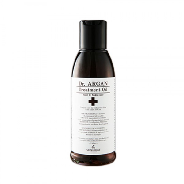 восстанавливающее аргановое масло the skin house dr. argan treatment hair oil восстанавливающее аргановое масло the skin house dr. argan treatment hair oilDr. Argan Treatment Hair Oil. Восстанавливающее аргановое масло<br><br>Этот уникальный продукт представляет ценное масло со множеством вариантов его применения. Очень хорошо подходит для крашеных волос, послужит дополнительным защитным средством для цвета, позволяя реже обновлять оттенок. Предупреждает истончение и ломкость концов, запаивая чешуйки, что ощутимо улучшает вид.<br><br>Помимо того, защищает от термального действия плойки и фена. Эффективно питает и разглаживает, напитывает необходимыми микроэлементами. С каждым использованием волосы станут более блестящими, ухоженными.<br><br>Поможет решить проблемы очень сухих волос, которые часто повреждаются и секутся. Придаст им разглаженность и облегчит процесс распутывания. Глубоко увлажняет, действуя сразу по нескольким ухаживающим направлениям.<br><br>Возможно использование для кутикулы, в качестве защиты от сухости и преждевременной ломкости, обогащая ногтевую пластинку витаминным комплексом. Универсальный продукт, применимый в каждом участке.<br><br>Характеристики товара<br><br><br><br><br>Компоненты<br><br>масло арганы<br><br><br><br>Функции<br><br>увлажнение<br><br><br><br>Несовершенства<br><br>сухость и обезвоживание; секущиеся кончики<br><br><br><br><br>Способ применения:<br><br><br>Для волос: встряхнуть бутылочку, нанесите каплю на ладони и распределите, затем проведите по волосам. Может наноситься на уже сухие или чуть мокрые волосы. Наносите на концы или по всей длине, исходя из потребности. После этого тщательно расчешите.<br><br>Для кожи головы: немного масла нанести и вмассировать, не смывать.<br><br>Для рук и ногтей: нанести на кутикулу, вмассировать и дать впитаться.<br><br><br>Объем: 150 мл<br>