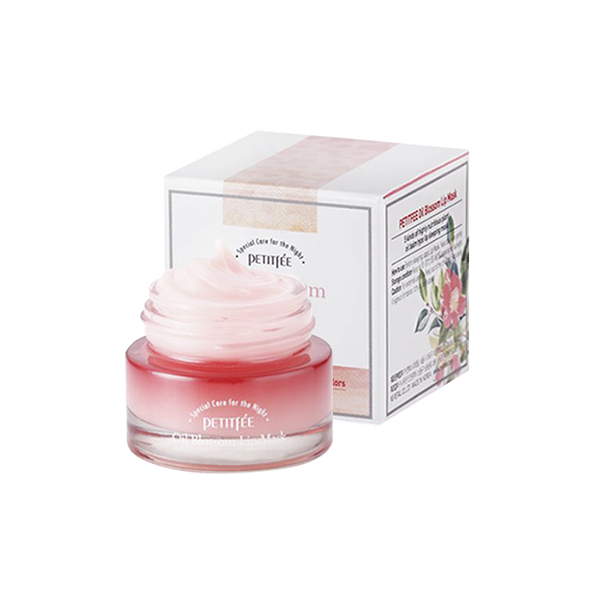 ночная маска для губ с комплексом 5 масел petitfee oil blossom lip mask ночная маска для губ с комплексом 5 масел petitfee oil blossom lip maskOil Blossom Lip Mask. Ночная маска для губ с комплексом 5 масел<br><br>1. Скорая помощь для пересыхающих губ. Ночная маска для губ быстро улучшит состояние шелушащихся, потрескавшихся губ. Нанесённая на ночь, маска глубоко питает и восстанавливает поврежденную кожу губ, создавая защитный слой на ее поверхности.<br><br>2. Мягкая лечебная маска содержит масла лекарственных растений. Специально подобранные и смешанные в нужных пропорциях масла семян камелии, масло семян пенника лугового, масло плодов арганы, масло семян жожоба, а также масло моринги обеспечивают оптимальный уход за поврежденной кожей губ, заполняя поврежденные участки кожи и улучшая состояние нежной кожи губ.<br><br>Масла создают защитный барьер на поверхности эпидермиса, обеспечивают питание, увлажнение, витаминизацию кожи, а также оказывают антиоксидантный эффект, защищая клетки от воздействия свободных радикалов.<br><br>3. НЕ содержит искусственных красителей. Исключительно натуральные ингредиенты. Мягкая маска-бальзам обладает нежным коралловым цветом и создана на основе экстрактов 7 лекарственных растений (куркума, цветок индийского дерева ним, листья индийского дерева ним, кора индийского дерева ним, семена моринги, лист базилика, ложная ромашка).<br><br>4. Покрытие на губах с бархатистой текстурой бальзама. Мягкое покрытие препятствует испарению влаги и защищает потрескавшуюся кожу от бактерий, помогая ей восстановиться.<br><br>5. Увеличение объема губ за счет витамина Е и масла ши. Масло ши – мощнейший антиоксидант, препятствующий повреждению клеток кожи свободными радикалами. Витамин Е и масло ши придают губам объем и разглаживают морщинки на коже губ.<br><br>Способ применения: <br><br><br>Как ночная маска – нанесите плотным слоем и оставьте на ночь; утром аккуратно сотрите остатки средства салфеткой.<br><br>Как дневной уход: нанесите обычным слоем; повторяйте в течение дня по мере необходимости.<br><br><br>Вес: 15 г<br><br>Вес г: 15.00000000