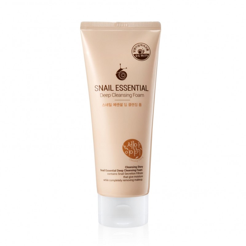 пенка для умывания welcos cleansing story snail essential deep cleansing пенка для умывания welcos cleansing story snail essential deep cleansingCleansing Story Snail Essential Deep Cleansing Foam. Нежная пенка для умывания подойдет для любой кожи. Особенно рекомендуется для сухой, чувствительной, уставшей, возрастной кожи.В состав пенки входит уникальное косметическое средство – экстракт улиточного секрета, известный своими ранозаживляющими и противовоспалительными свойствами. Поэтому пенка не только эффективно удаляет с кожи макияж и загрязнения, но и оказывает оздоравливающий эффект.<br><br>Пенка с улиточным секретом помогает справиться с такими проблемами, как: угревая сыпь, акне , раздражения. Обладая отбеливающим эффектом, экстракт улитки устраняет излишнюю пигментацию. Проникая глубоко в поры, пенка питает и увлажняет кожу, способствует регенерации клеток, благодаря чему разглаживаются мелкие морщинки. Улиточный секрет восстанавливает структуру кожи на клеточном уровне. Высококонцентрированный фильтрат улитки – природный компонент с эффективным оздоравливающим и омолаживающим воздействием. Способствует восстановлению поврежденной кожи, синтезу новых соединительных тканей. Улиточный экстракт увлажняет, питает, смягчает, успокаивает и одновременно тонизирует кожу, делает ее упругой и эластичной, разглаживает морщины, осветляет пигментацию и выравнивает тон кожи, предупреждает появление рубцов и пятен пост-акне, дарит коже естественное сияние. Еще одно удивительное свойство улиточной слизи – способность обеззараживать поверхность кожи, склеивая между собой бактерии и нейтрализуя их жизнеспособность и проникновение в кожу.<br><br>Легкая текстура пенки глубоко очищает поры кожи, сужает их, при этом не оставляет после умывания чувства стягивания и сухости. В составе пенки мощный комплекс увлажняющих и антивозрастных компонентов, которые способствуют оздоровлению и омоложению кожи: оказывают очищающее и противовоспалительное действие, повышают местный иммунитет и защитные функции кожи, витаминизируют, оживляют и осветляют кожу. Антивозрастная пенка для умывания обеспечивает эффективный уход за кожей лица, делает ее свежей, сияющей, молодой. <br><br>Применение: глубокочищающие пенки рекомендовано применять для вечернего умывания, чтобы убрать загрязнения, собравшиеся на коже в течении дня. <br><br>Вес г: 120.00000000